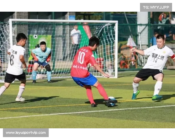 英超携手教育部推动足球进校园 让更多学生体验足球魅力